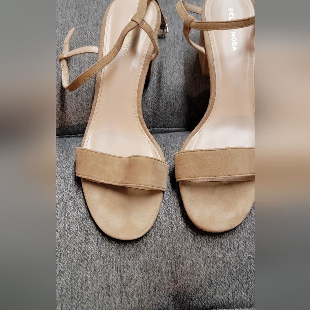 Pelle Moda Tan Heeled Sandals